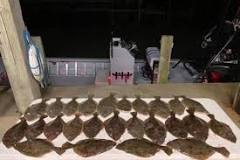 What do I need to go flounder gigging?