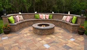 Beautiful Landscapes With Pavers