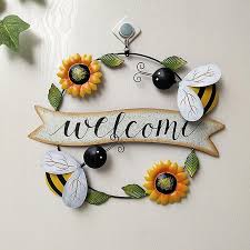 Bee Welcome Sign Wall Decor