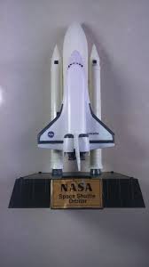 The first space shuttle to be launched into space on 12th april 1981 was the columbia. Jual Academy Hobby Kits Space Shuttle Booster Rockets Di Lapak Taufiq Riyadhi Chainda Bukalapak