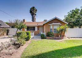 72 W 8th St Upland Ca 91786 Zillow