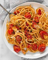 20 minute burst cherry tomato pasta