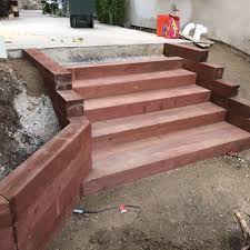 Landcape Steps And Retaining Walls