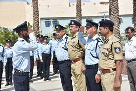 indian police cadets learn from the