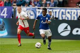 In sieben partien siegte schalke sechsmal. 04 Stunden Vor Dem Spiel Schalke Im Heim Geisterspiel Gegen Augsburg