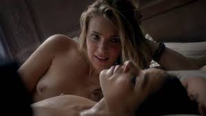 Nevena Jablanovic Jessica Parker Kennedy wild lesbian sex scene.