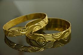 22k gold bangle design vachya jewels