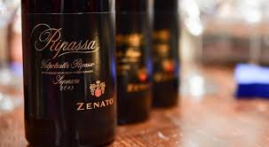 Zenato Winery - Al lavoro per ottenere il #Ripassa! Finita la fermentazione dell'Amarone, cominciamo a “ripassare” il Valpolicella sulle vinacce dell'Amarone per una seconda fermentazione alcolica Let's produce Ripassa! Valpolicella wine is