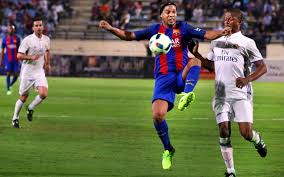 El clasico legend dla realu madryt, popisy ronaldinho. Ronaldinho S Masterclass In The Legends El Clasico Match