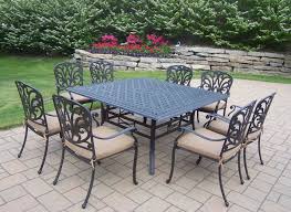 Hampton Aluminum 9 Pc Dining