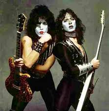 paul stanley and vinnie vincent kiss