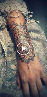 Épinglé sur les femmes de tatouage avant-bras