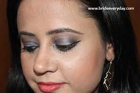 makeup look metallic grey smokey eyes