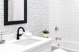Use Wallpaper In The Bathroom