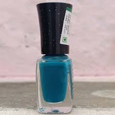 blue eyetex dazller nail polish bottle