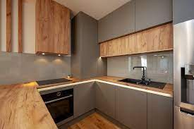 kitchen cabinets renovation vs reface