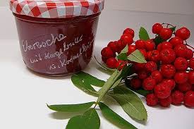 mountain ash jam with rose hip and