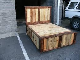 Pallet Queen Size Bed 1001 Pallets