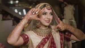 before arranged marriage golden jewellery