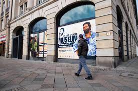 Zur eröffnung gibt es eine sonderausstellung. Bud Spencer Museum Berlin De