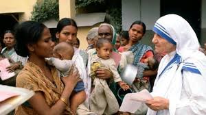 Resultado de imaxes para misionera católica ayudando a los leprosos