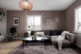 Wohnräumen persönlichkeit verleihen, atmosphäre schaffen, anregen oder beruhigen, die wirkung des lichts beeinflussen, räume größer oder intimer wirken lassen. Wandfarbe Furs Wohnzimmer Wie Sie Den Richtigen Ton Finden
