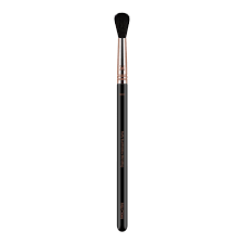 fluffy eyeshadow blending brush