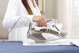 Helping You Buy The Best Steam Iron For Your Clothes