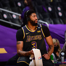 Chris paul fought through injury, gritting through adversity. Anthony Davis Took The Covid 19 Vaccine Thinks Most Lakers Did Too Silver Screen And Roll