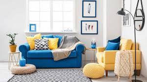 decor that go with a blue sofa