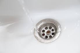 how unclog bathtub drain storables