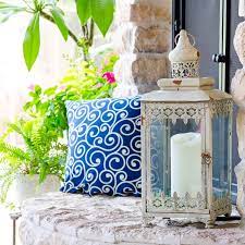 Decorate A Lantern For The Outdoors