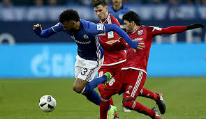 Zeigten sich in bremen in torlaune: Fc Schalke 04 Streit Um Eric Maxim Choupo Moting