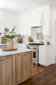 is a white kitchen out of style