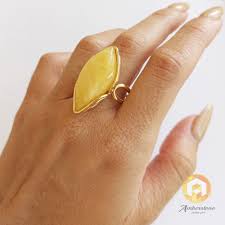 milky yellow baltic natural amber ring