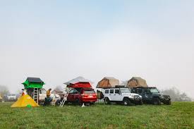 Luckily, there are rooftop tent diy solutions if you're willing to put in the work. Hard Shell Vs Soft Shell Roof Top Tent Pros And Cons Where The Road Forks