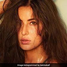 9 Times Katrina Kaif Proved That The Bare Face Is Summer's It Beauty Look
