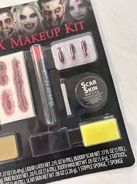 nip colossal fx makeup kit by fun world