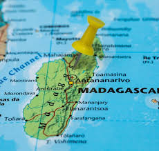 Recherche des lieux et adresses dans madagascar avec notre rue et carte d'itinéraire. Carte De Madagascar L Abecedaire De La Grande Ile Alefa Dago
