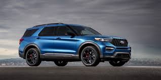 Edmunds also has ford explorer the ford explorer is fully redesigned for 2020. 2020 Ford Explorer St Revealed New 400 Hp Explorer At The Detroit Auto Show
