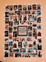 28 Best Family Photo Wall Ideas To