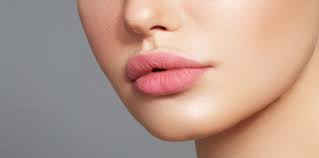 what causes scarred lips and how to get