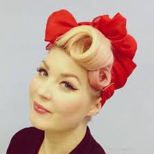 That is why choosing pin up hairstyles black hair without exaggeration we reviewed more than a hundred other options for this request. 40 Pin Up Hairstyles For The Vintage Loving Girl