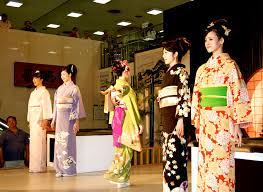 kimono as fashion cultural