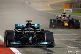 Last year, an estimated 25,000 spectators helped us celebrate. Bahrain Grand Prix Hamilton Holds Off Verstappen In A Thriller