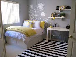 small bedroom decor ideas that look