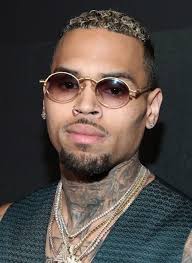 Pop music male sensation, chris brown shares new photos of himself rocking cornrows in paris. Chris Brown Best Hairstyles Of One Of The Coolest Pop Singer Updated 2020 Best Celebrites Hairstyles