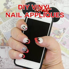 diy minnie mouse nail tips vinyl