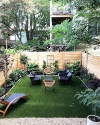 Des projets qui diffèrent selon les envies, où vous puiserez de bonnes idées pour transformer votre jardin, votre terrasse ou même votre balcon en petit coin de paradis. Jardin 72 Petits Jardins A Copier D Urgence