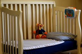transitioning toddler from crib to bed